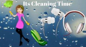 How to clean and remove sweat smell from headphones