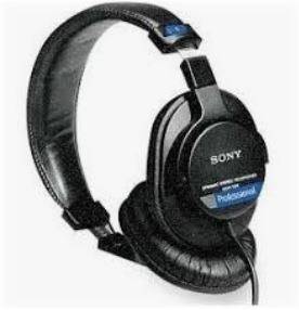 Sony MDR-7506 is Comfortable headphones for big ears