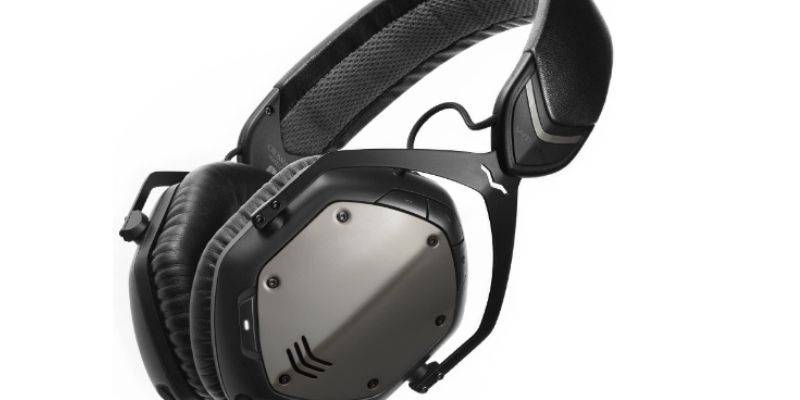 Vmoda comfortable headphone